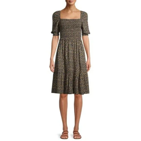 v neck black midi dress Black V-Neck Midi Dress